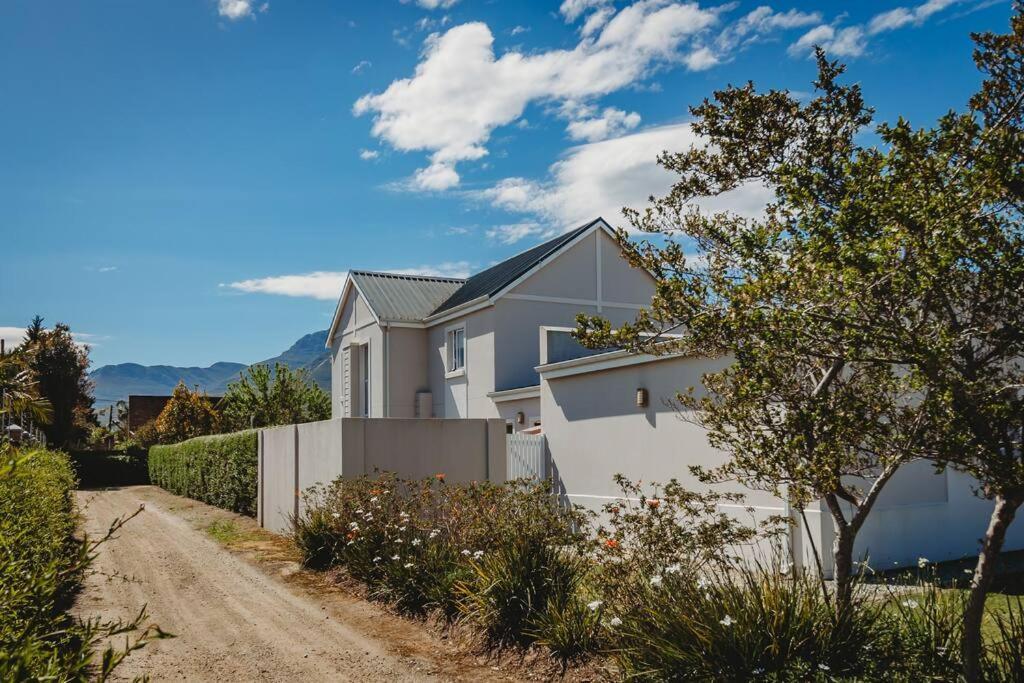Holiday home Fifty1 On Long On Kingswood Golf Estate George