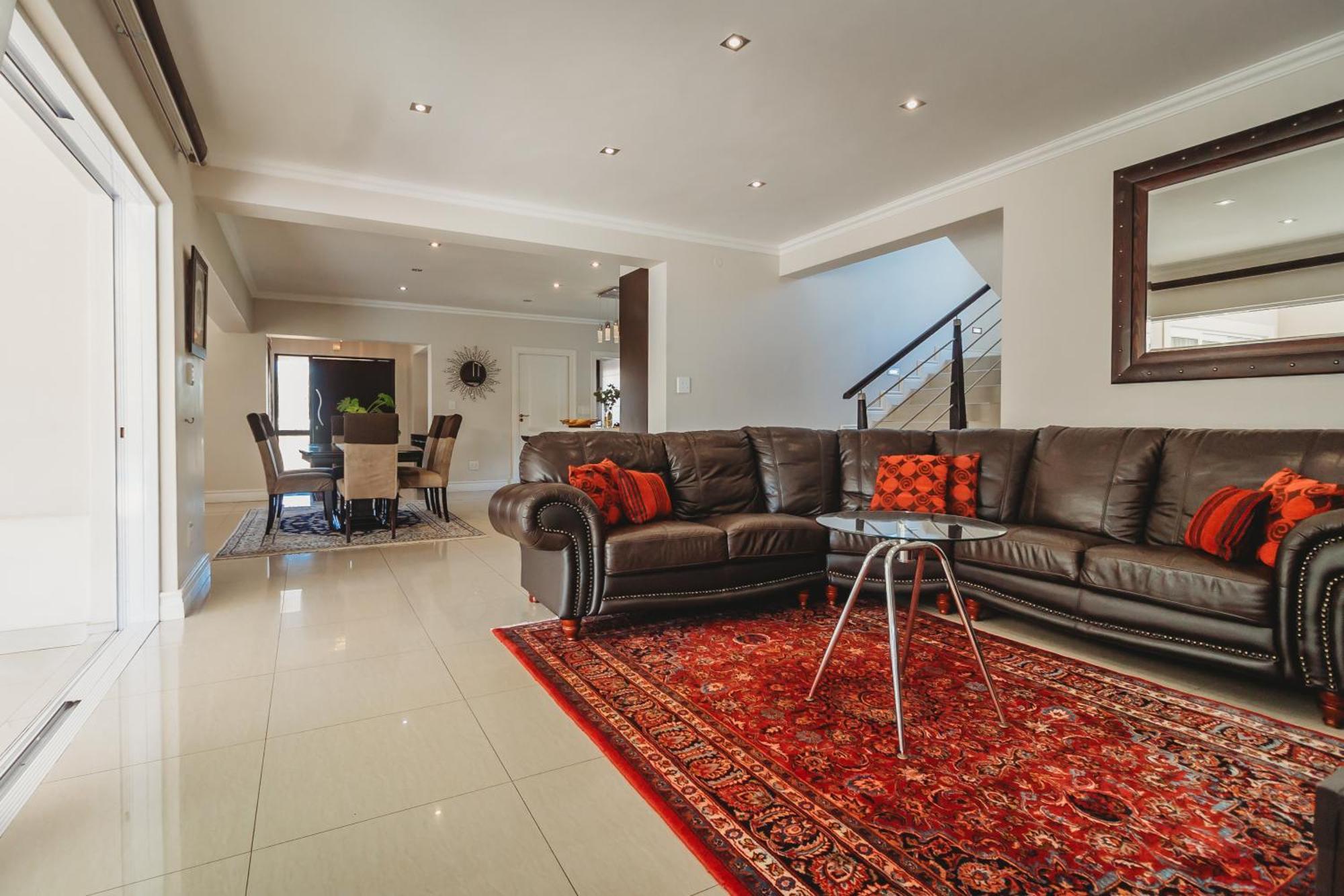 Holiday home Fifty1 On Long On Kingswood Golf Estate