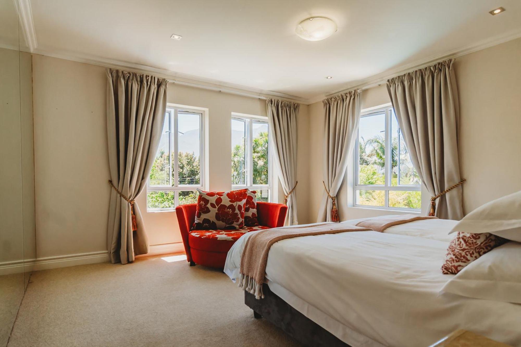 Fifty1 On Long On Kingswood Golf Estate George